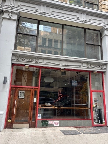 37 W 17th St, New York, NY for lease - Building Photo - Image 1 of 1