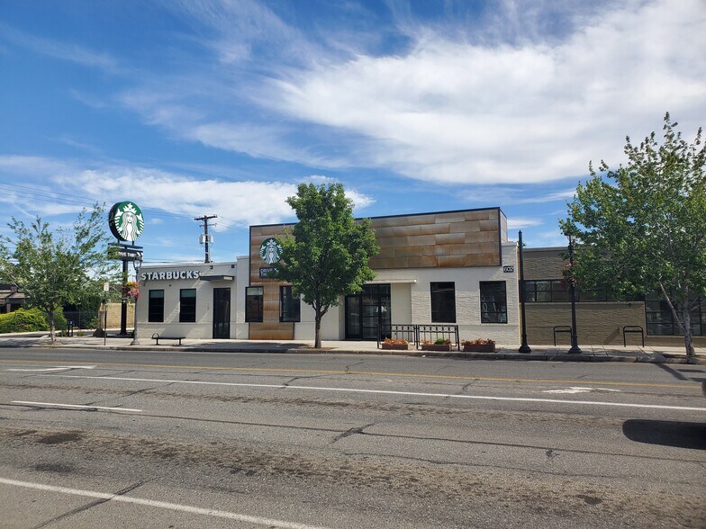 602 E Yakima Ave, Yakima, WA for lease - Building Photo - Image 2 of 32