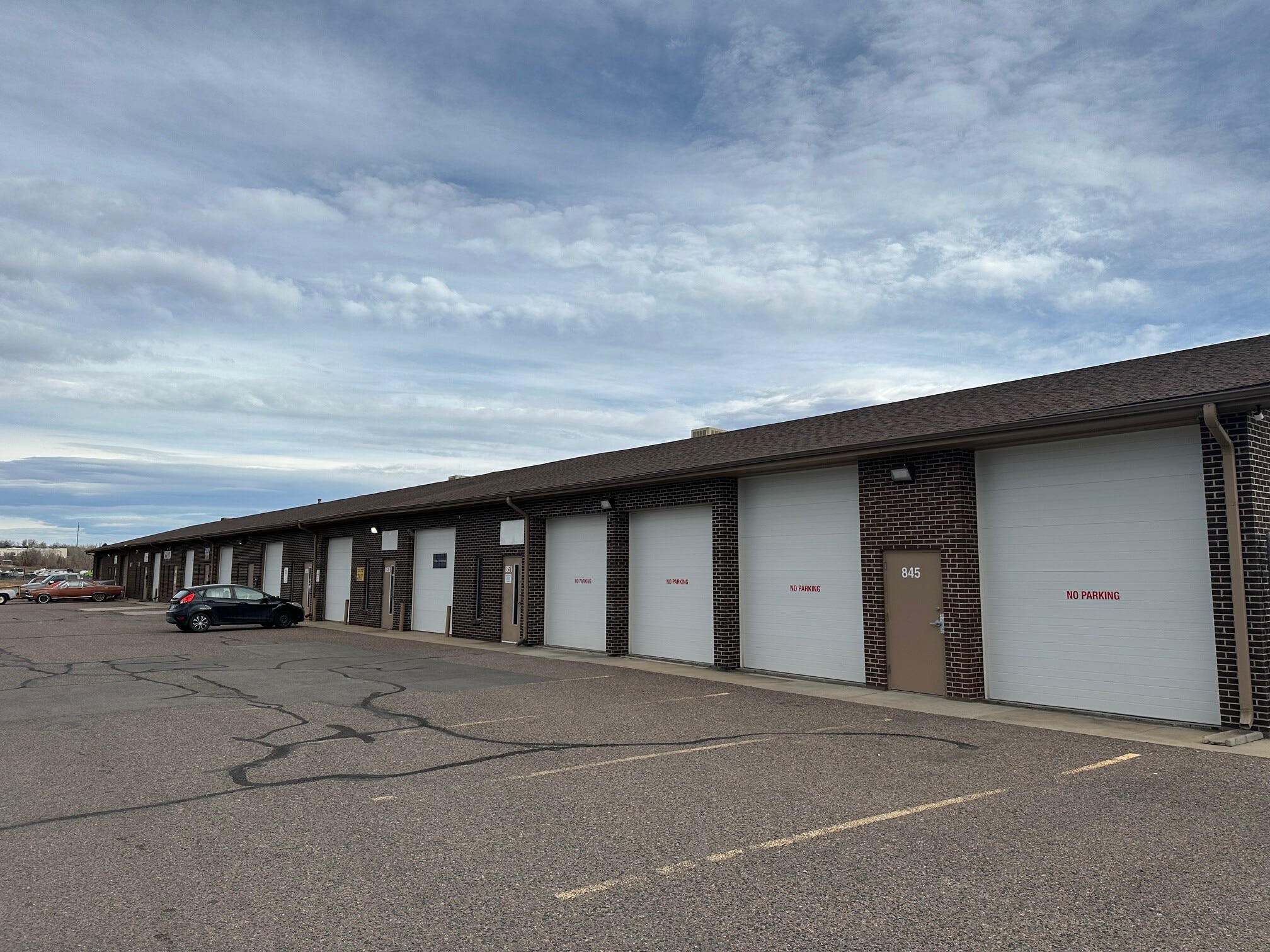 821-865 E 73rd Ave, Denver, CO for lease Primary Photo- Image 1 of 4