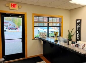 13760 Bluestem Ct, Baxter, MN for lease Building Photo- Image 2 of 7