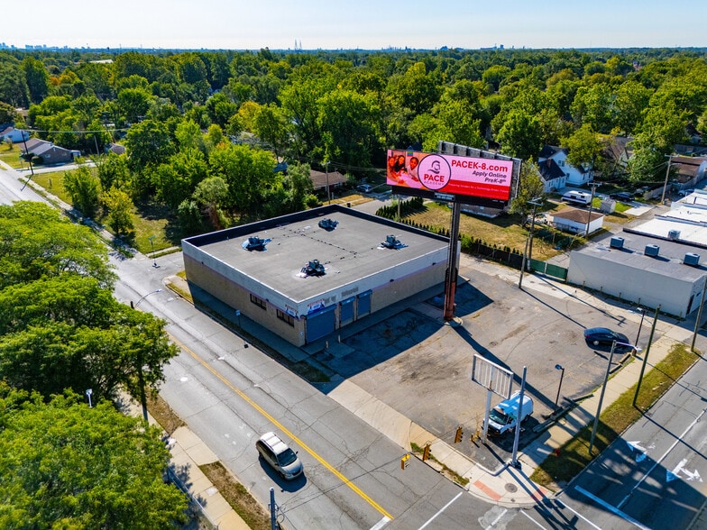 7870 Southfield Rd, Detroit, MI for sale - Building Photo - Image 3 of 23