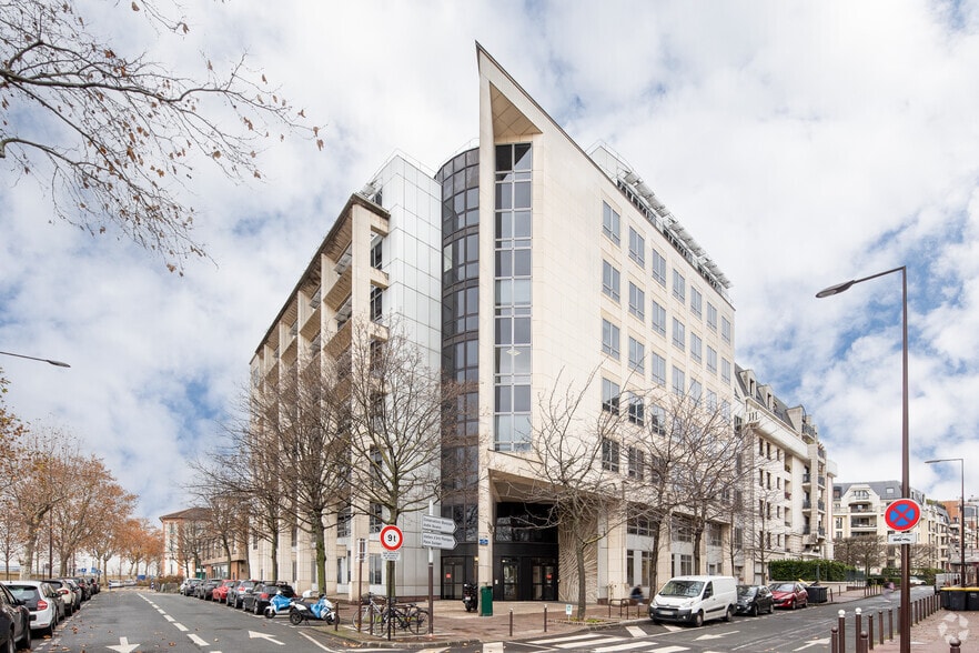 18 Avenue Winston Churchill, Charenton-le-Pont for lease - Primary Photo - Image 1 of 4