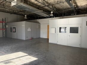 2526 Qume Dr, San Jose, CA for lease Interior Photo- Image 2 of 33