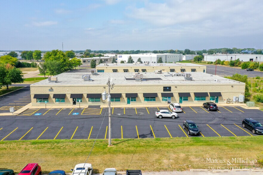 9950 Alpine Rd, Machesney Park, IL for lease - Building Photo - Image 2 of 6