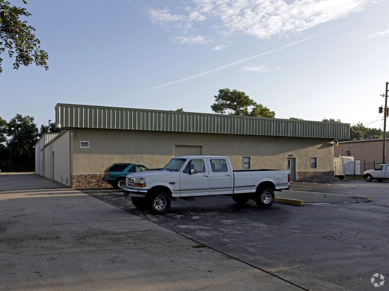 395-397 Enterprise St, Ocoee, FL à louer - Photo du bâtiment - Image 2 de 2