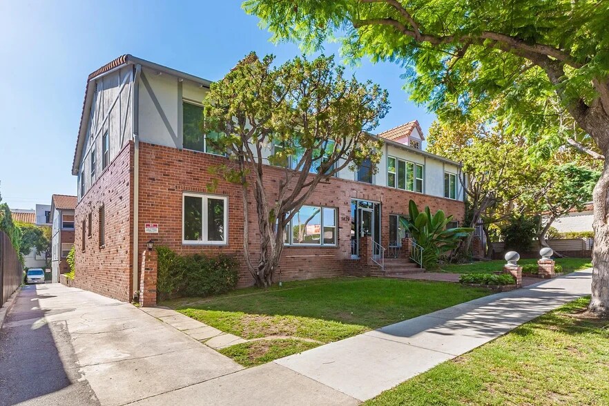 1429 Havenhurst Dr, West Hollywood, CA à vendre - Photo du bâtiment - Image 3 de 18