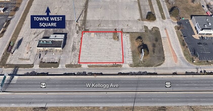 4702 W Kellogg Dr, Wichita, KS - AERIAL  map view - Image1