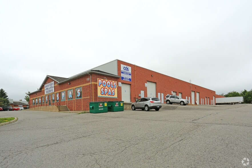 112 Saunders Rd, Barrie, ON à vendre - Photo principale - Image 1 de 1