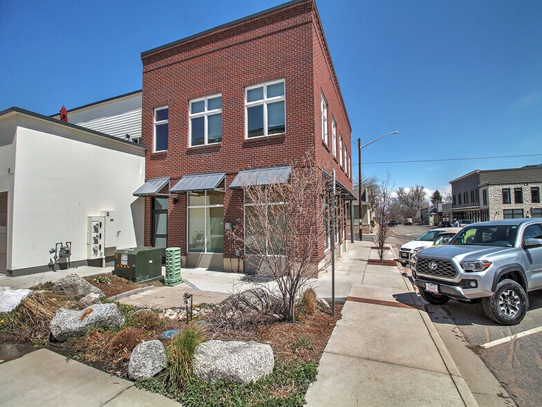 337 E Simpson St, Lafayette, CO à louer - Photo du bâtiment - Image 2 de 2