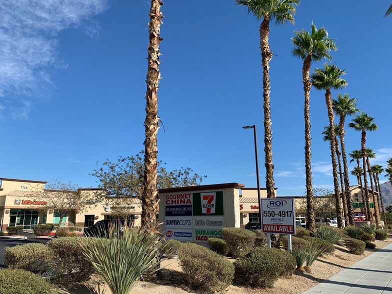 7785 N Durango Dr, Las Vegas, NV à louer - Photo du bâtiment - Image 3 de 3