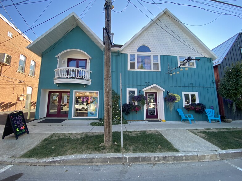 9 Monroe St, Ellicottville, NY à louer - Photo du bâtiment - Image 1 de 2