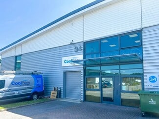 Plus de détails pour Benyon Rd, Silchester - Industriel à louer