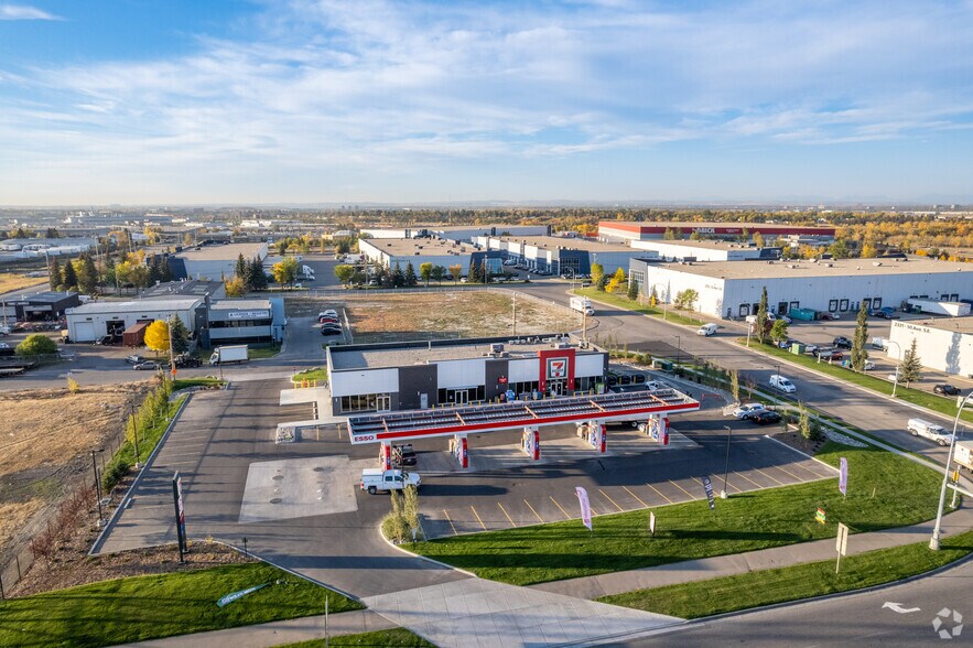 5150 23 St SE, Calgary, AB for lease - Aerial - Image 2 of 4