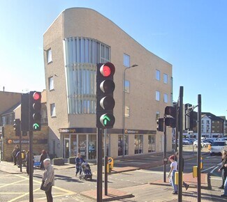 Plus de détails pour 43 Richmond Rd, Kingston Upon Thames - Commerce de détail à louer