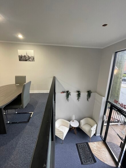 2516 Francis Lewis Blvd, Flushing, NY for lease - Building Photo - Image 3 of 9