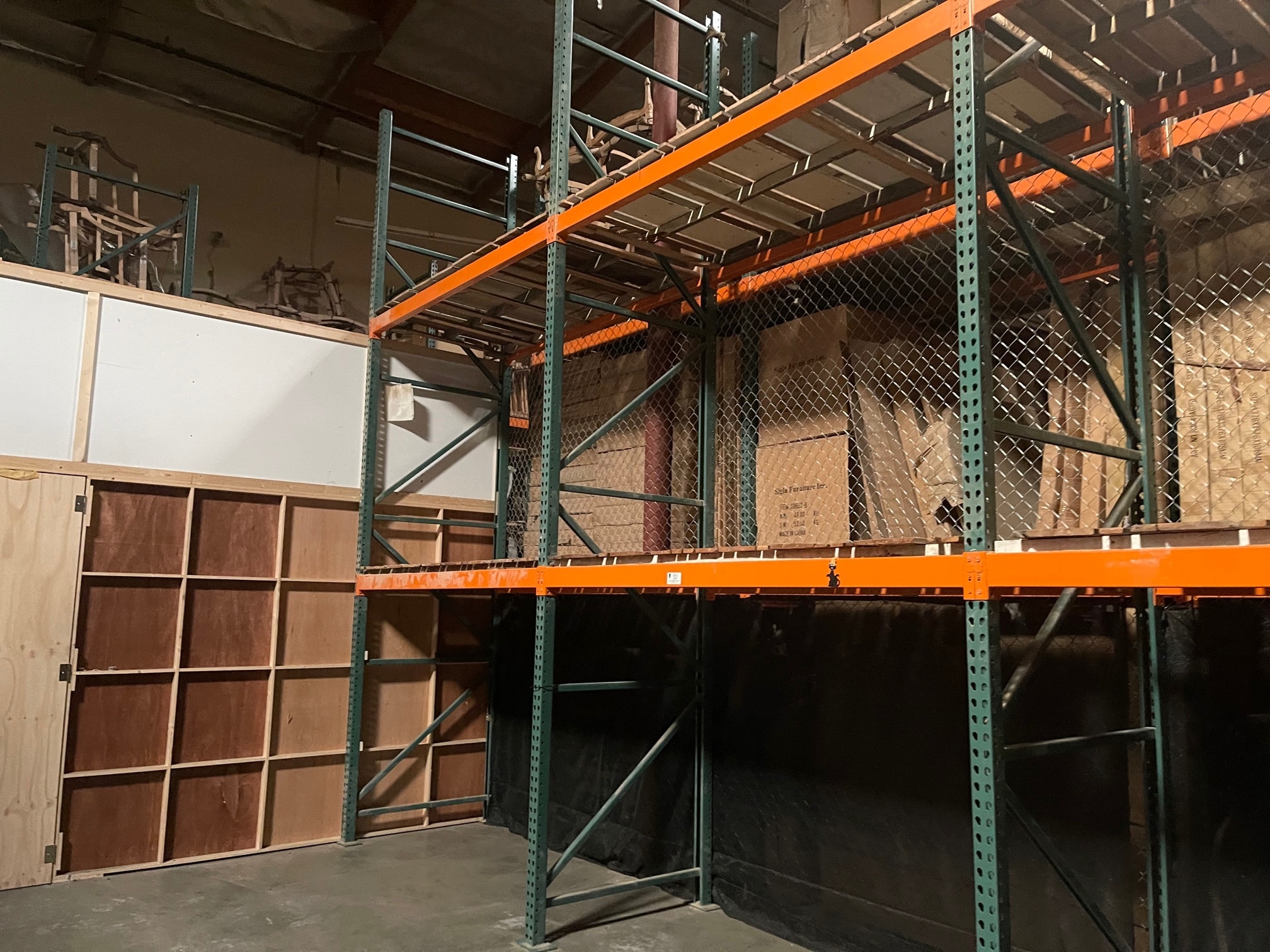 711 E Rosecrans Ave, Los Angeles, CA for lease Interior Photo- Image 1 of 2