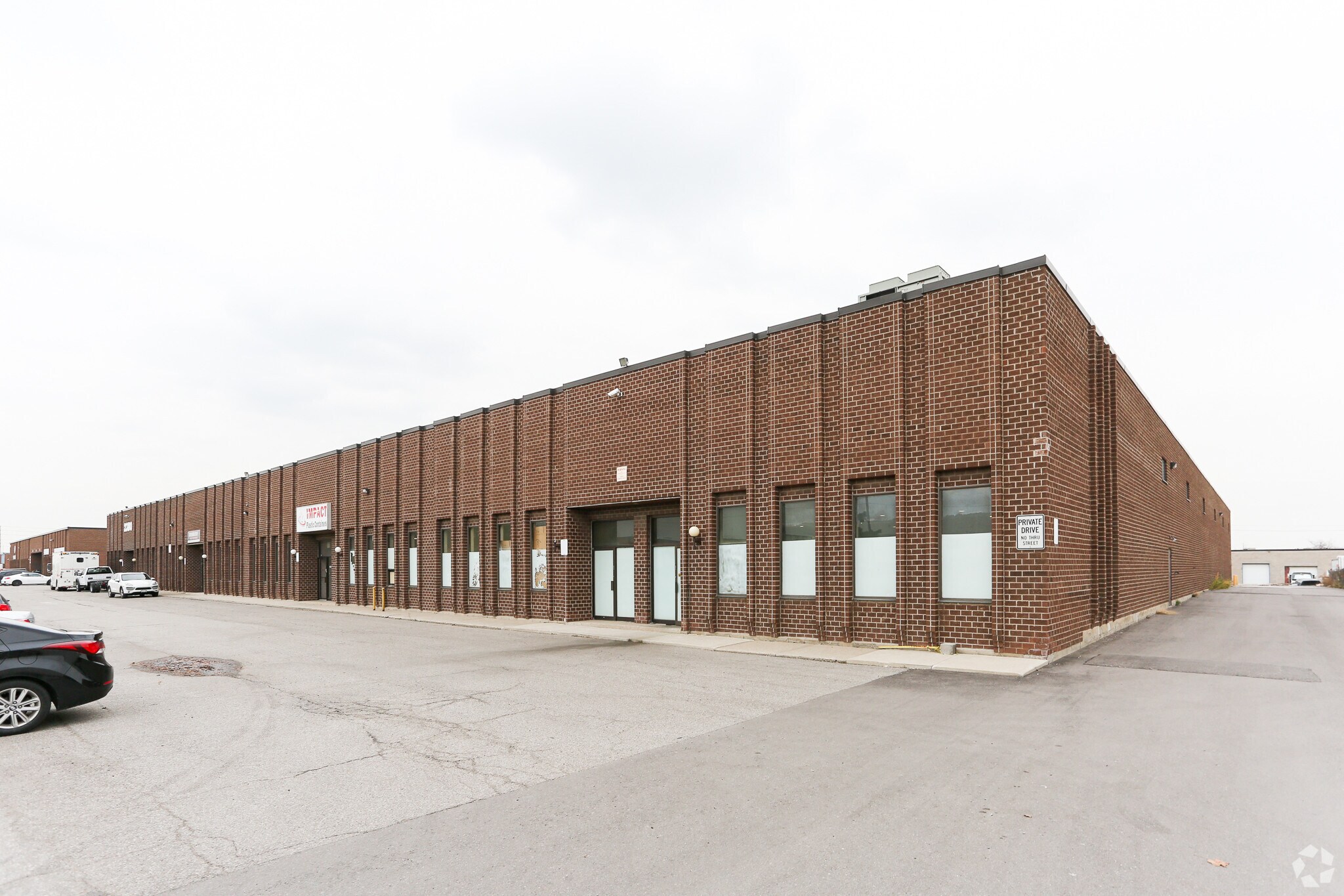 2380 Drew Rd, Mississauga, ON à vendre Photo principale- Image 1 de 1