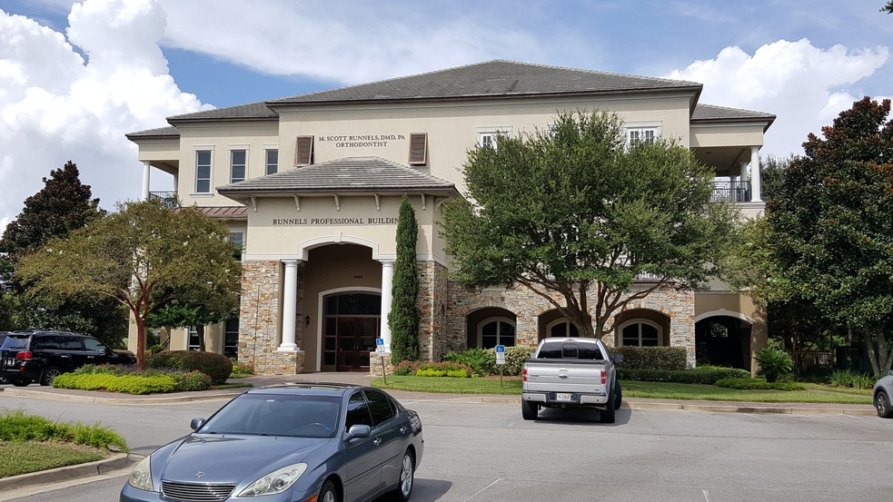 4399 Commons Dr E, Destin, FL for lease - Building Photo - Image 1 of 2