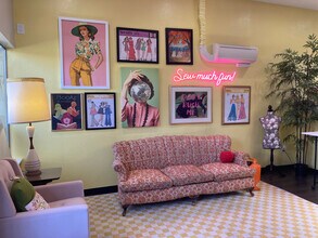 3030 W Clearwater Ave, Kennewick, WA for lease Interior Photo- Image 1 of 5