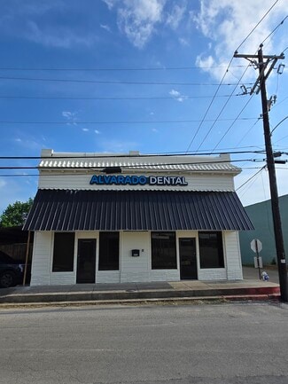 Plus de détails pour 202 E Weaver Ave, Alvarado, TX - Bureau à vendre