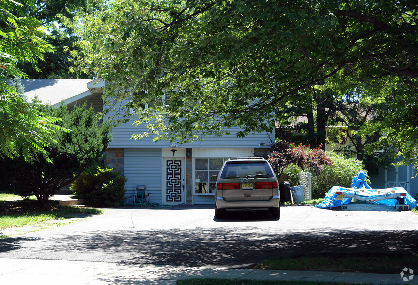 1000 Berlin Rd, Cherry Hill, NJ for sale - Building Photo - Image 3 of 4