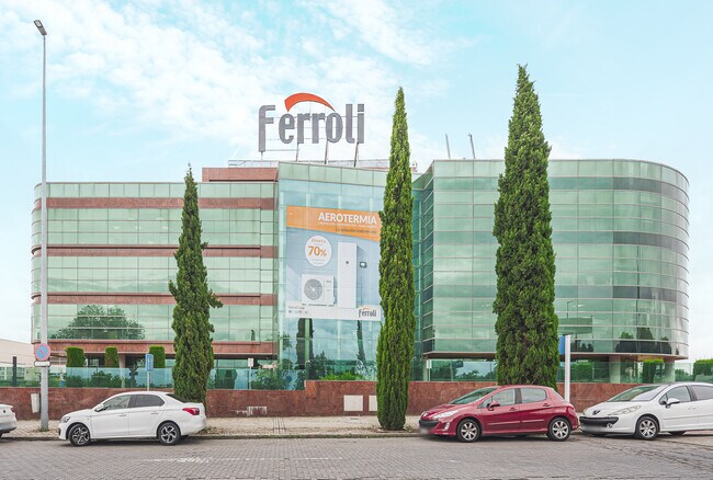 Plus de détails pour Avenida Italia, 2, Coslada - Bureau à louer