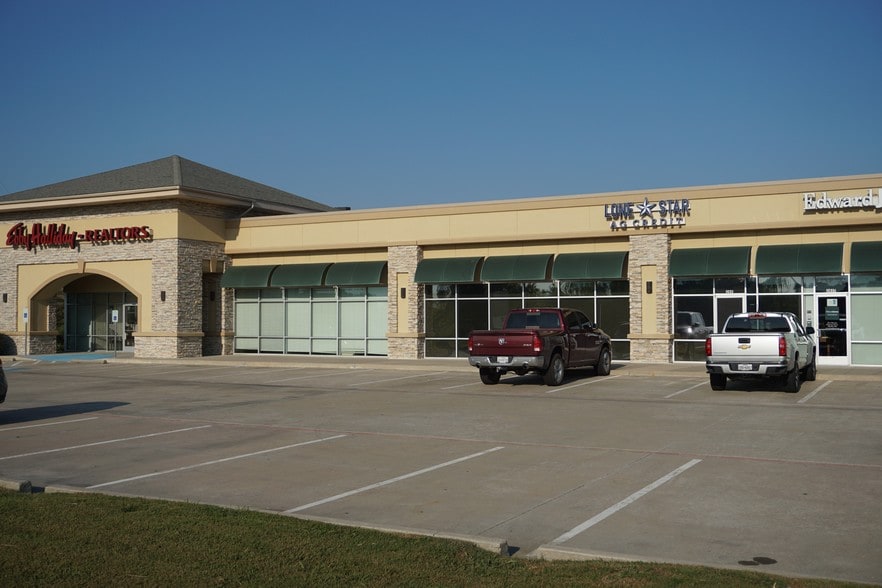 3427-3445 N FM 1417, Sherman, TX for lease - Building Photo - Image 2 of 20