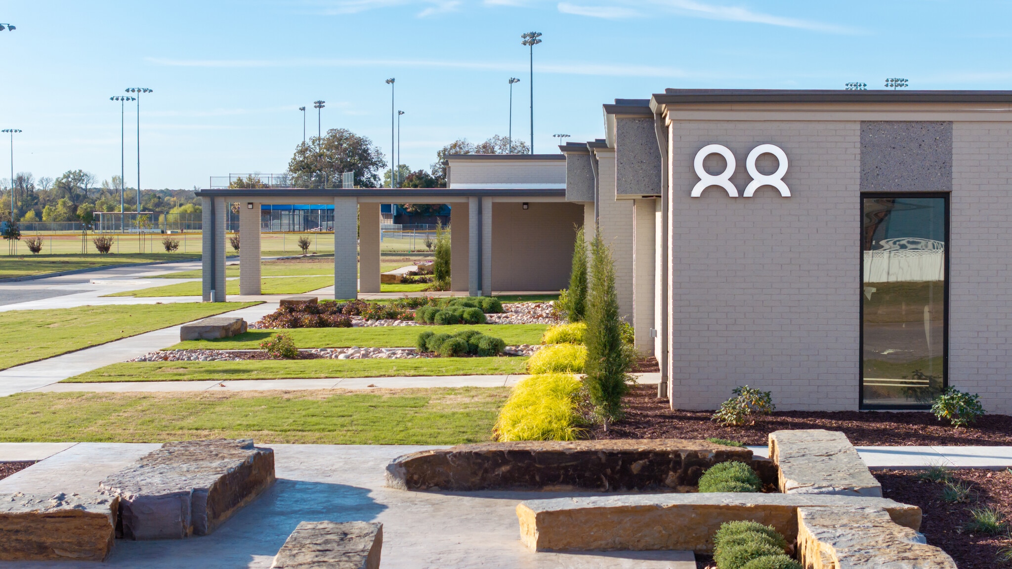 8800 S Fawnwood Ct, Broken Arrow, OK for lease Building Photo- Image 1 of 3