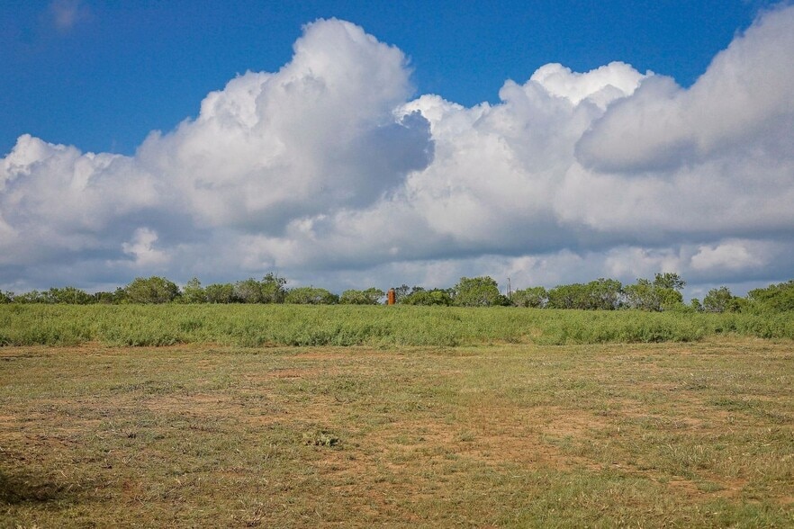 10454 S Foster Rd, San Antonio, TX for sale - Other - Image 3 of 23