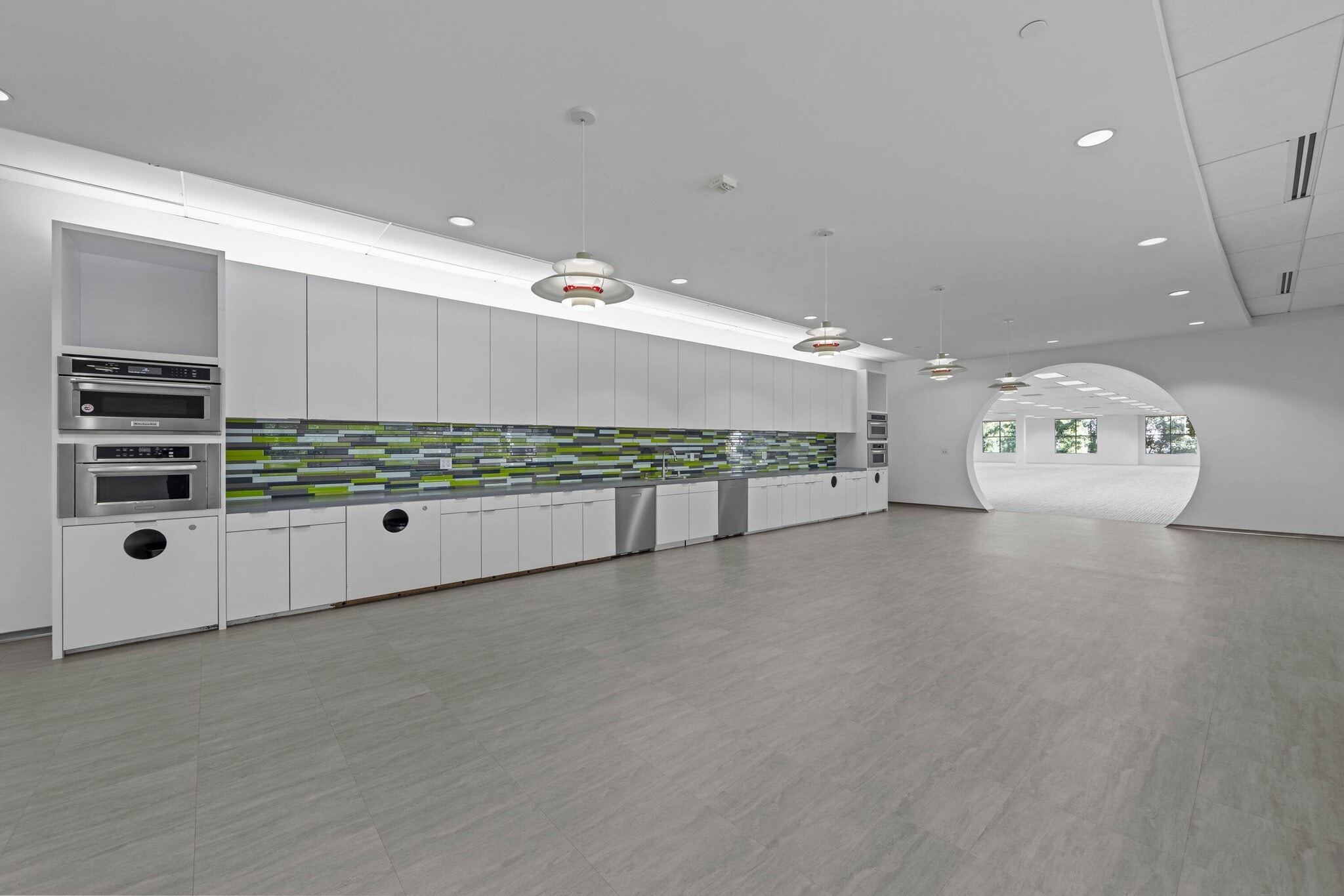 46 Discovery, Irvine, CA for lease Interior Photo- Image 1 of 7
