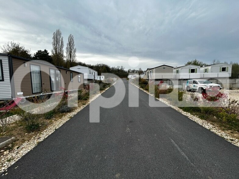 Land in Berthecourt for sale - Building Photo - Image 2 of 12