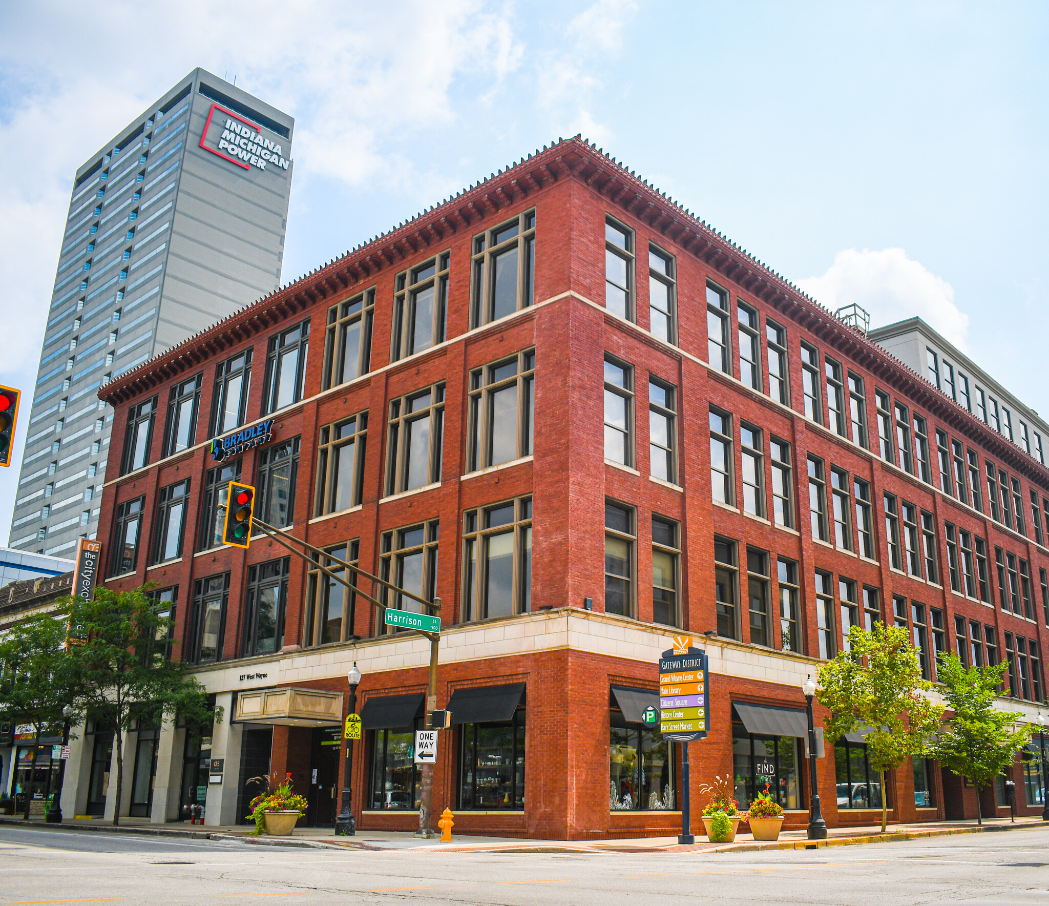 919 S Harrison St, Fort Wayne, IN for lease Building Photo- Image 1 of 9