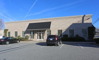 Plus de détails pour 201 State St, Greensboro, NC - Bureau à louer