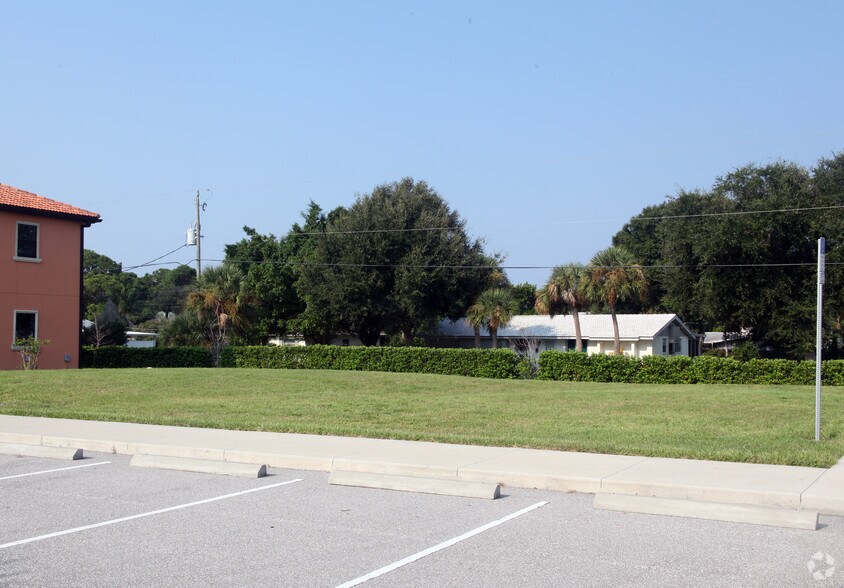 698 S Tamiami Trl, Osprey, FL for sale - Building Photo - Image 3 of 13