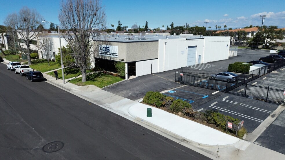 3203-3209 Kashiwa St, Torrance, CA for lease - Building Photo - Image 3 of 5