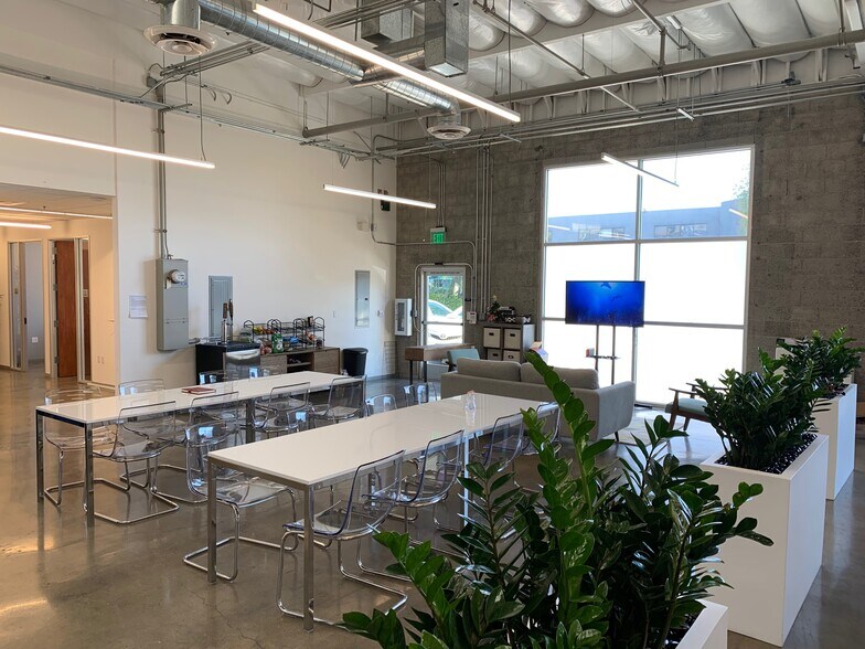 1618 Stanford St, Santa Monica, CA à louer - Photo intérieure - Image 2 de 4