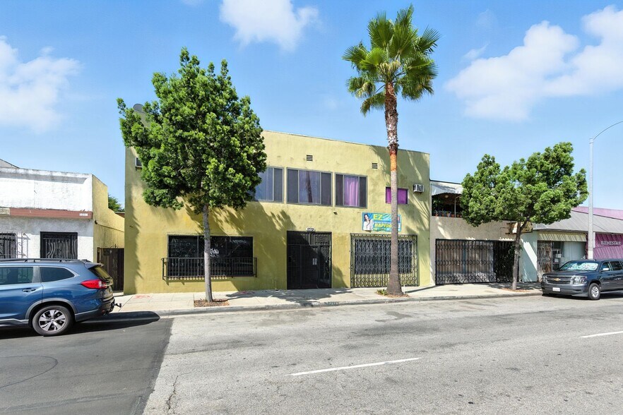 5332 Beverly Blvd, Los Angeles, CA à vendre - Photo du bâtiment - Image 1 de 13