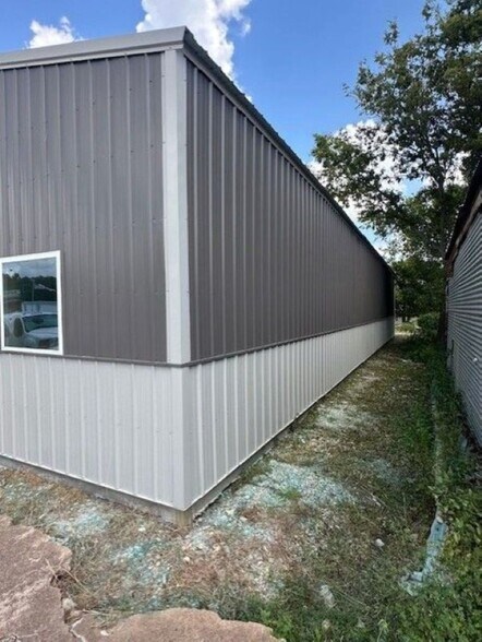 248 Cosden Ave, Shidler, OK à vendre - Photo du bâtiment - Image 2 de 7