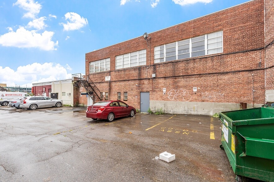 281 Main St, Fitchburg, MA à vendre - Photo du bâtiment - Image 3 de 18