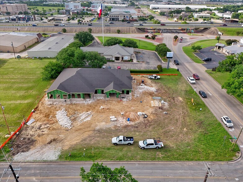 TBD Santa Fe, Woodway, TX à louer - Photo du bâtiment - Image 2 de 3