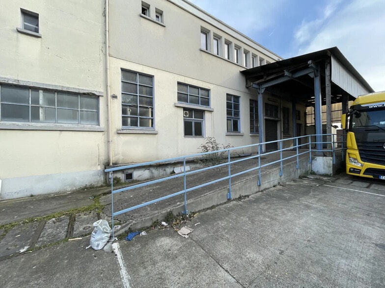 23 Rue De Stalingrad, Bobigny for lease - Building Photo - Image 2 of 2