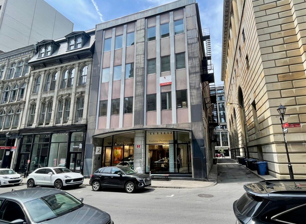 381-383 Rue Notre-Dame O, Montréal, QC à louer Photo du bâtiment- Image 1 de 6