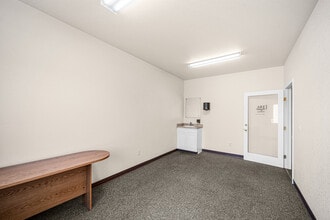 346 S Orchard Springs Dr, Pueblo, CO à louer Photo intérieure- Image 2 de 2