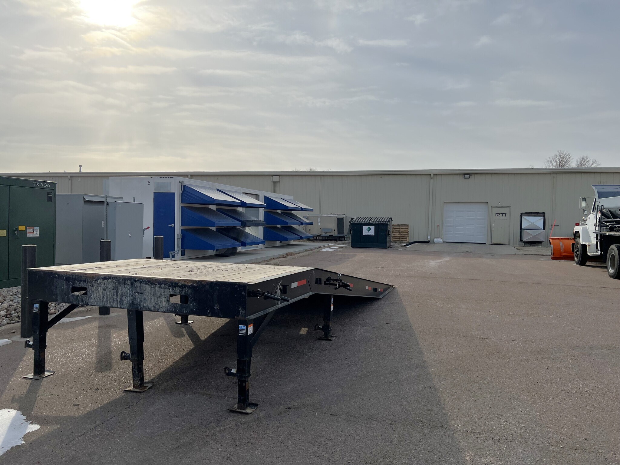 610 Freedom Dr, North Sioux City, SD à louer Photo du bâtiment- Image 1 de 2