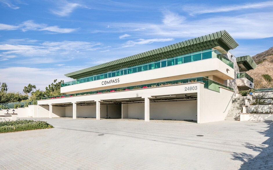 24903 Pacific Coast Hwy, Malibu, CA à louer - Photo du bâtiment - Image 2 de 11
