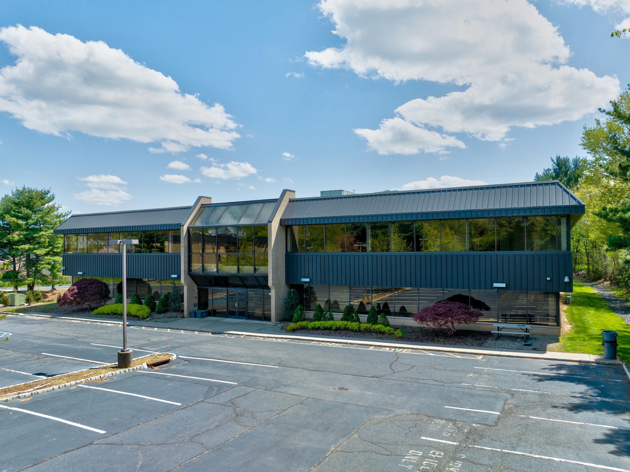 67 Mountain Blvd, Warren, NJ for lease Primary Photo- Image 1 of 23