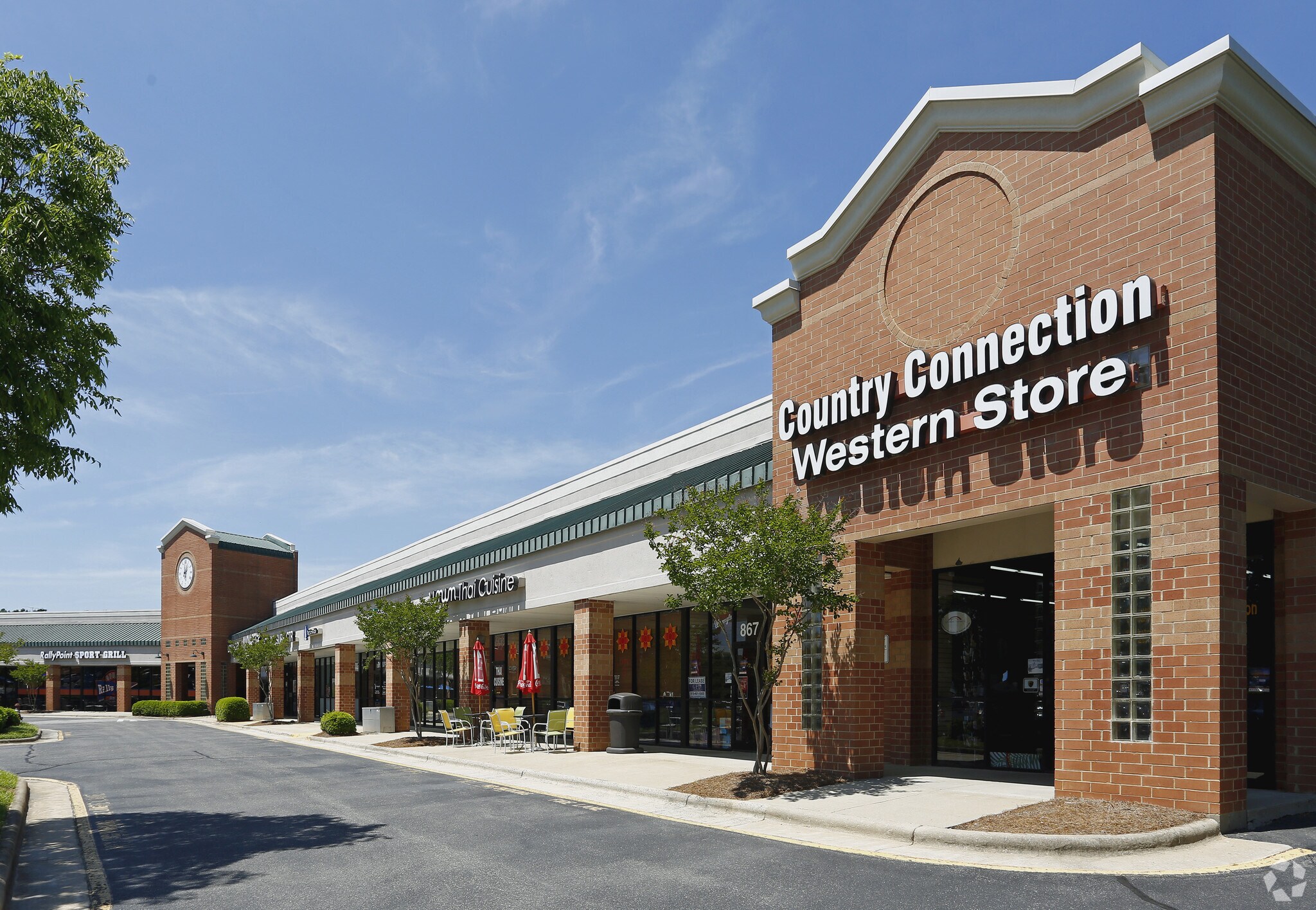 1801 N Harrison Ave, Cary, NC à louer Photo principale- Image 1 de 4