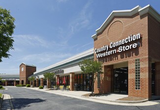 Plus de détails pour 1801 N Harrison Ave, Cary, NC - Commerce de détail à louer