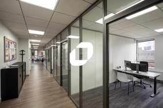 13-15 Rue Jeanne Braconnier, Meudon à louer Photo intérieure- Image 2 de 8