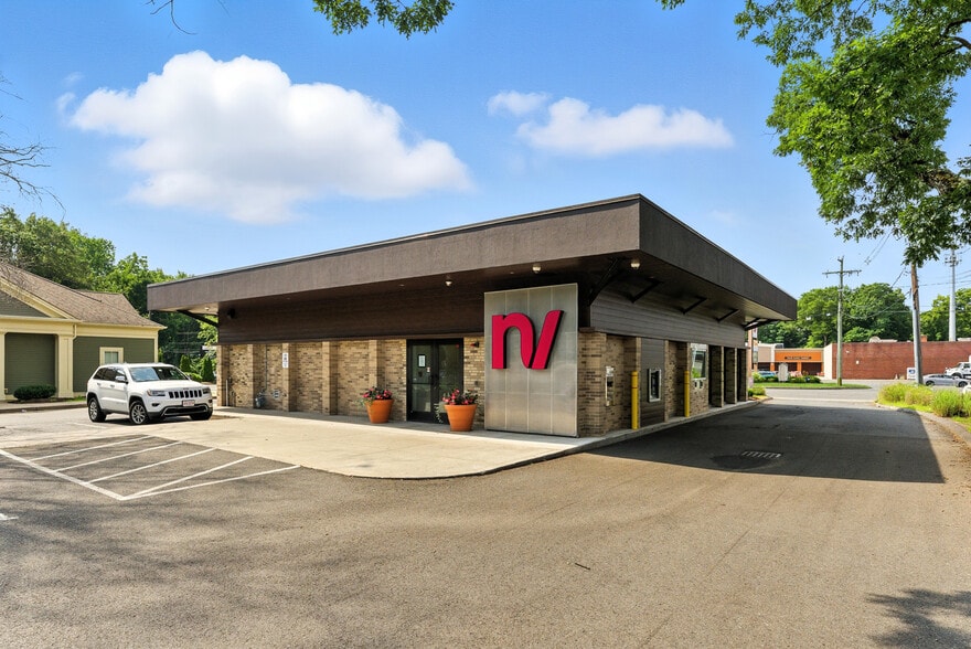 1930 Wilbraham Rd, Springfield, MA for sale - Building Photo - Image 2 of 6